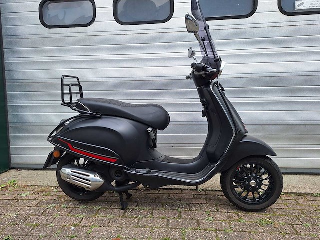 Piaggio vespa sprint 25 km snorscooter 4takt - afbeelding 4 van  7
