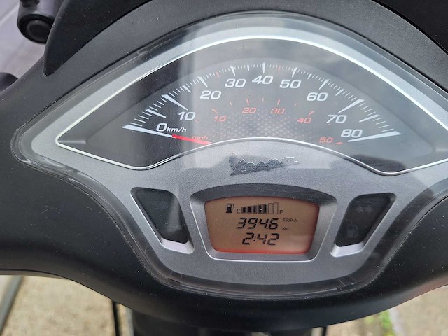 Piaggio vespa sprint 25 km snorscooter 4takt - afbeelding 7 van  7