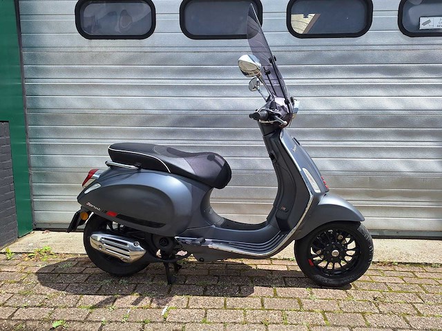 Piaggio vespa sprint 25 km snorscooter 4takt - afbeelding 4 van  5