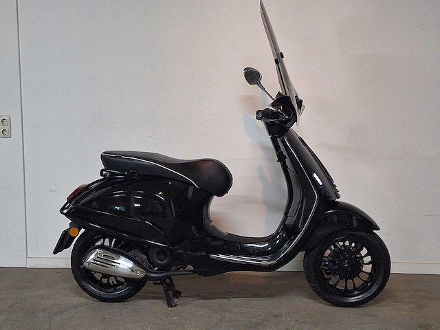 Piaggio vespa sprint 25 km snorscooter 4takt - afbeelding 6 van  7