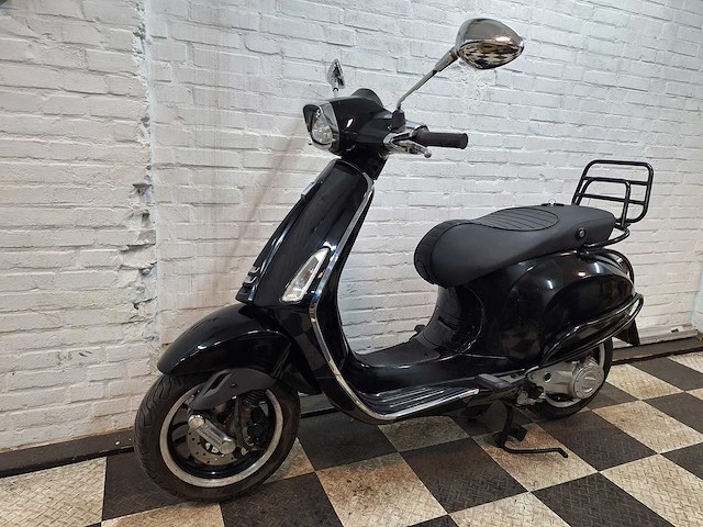 Piaggio vespa sprint 25km snorscooter 4-takt - afbeelding 2 van  7