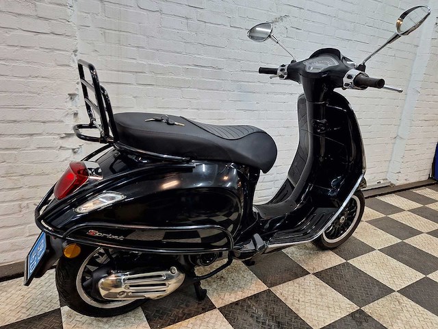 Piaggio vespa sprint 25km snorscooter 4-takt - afbeelding 7 van  7