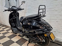 Piaggio vespa sprint 45 km bromscooter 4takt - afbeelding 3 van  7