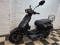Piaggio vespa sprint 45 km bromscooter 4takt - afbeelding 2 van  7