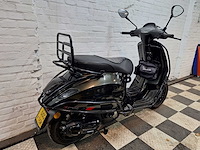 Piaggio vespa sprint 45 km bromscooter 4takt - afbeelding 5 van  7