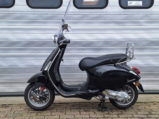 Piaggio vespa sprint 45 km bromscooter 4takt - afbeelding 6 van  7