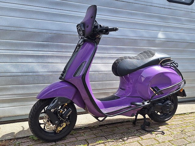 Piaggio vespa sprint 45 km bromscooter 4takt - afbeelding 1 van  5