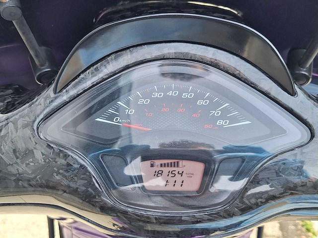 Piaggio vespa sprint 45 km bromscooter 4takt - afbeelding 5 van  10