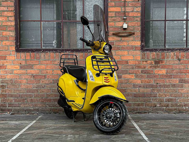 Piaggio vespa sprint 4t -custom- 2017, dkv-91-v scooter - afbeelding 2 van  28