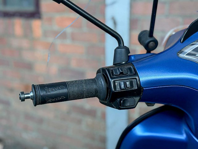 Piaggio vespa sprint 4t 2014, f-840-xr scooter - afbeelding 8 van  22