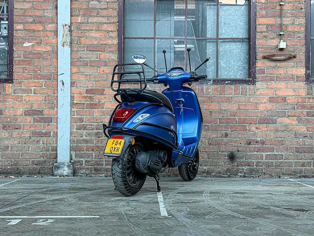 Piaggio vespa sprint 4t 2014, f-840-xr scooter - afbeelding 2 van  23