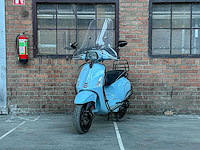 Piaggio vespa sprint 4t 2014 scooter, f-653-xt - afbeelding 10 van  18