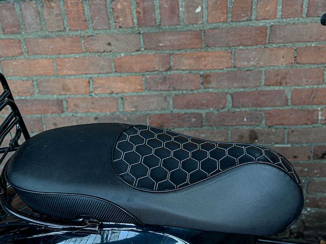 Piaggio vespa sprint 4t 2015, ddg-75-v scooter - afbeelding 14 van  19