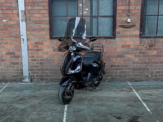 Piaggio vespa sprint 4t 2015, ddg-75-v scooter - afbeelding 14 van  19