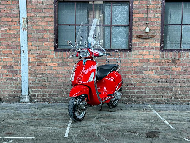 Piaggio vespa sprint 4t 2015, f-581-zf scooter - afbeelding 12 van  26
