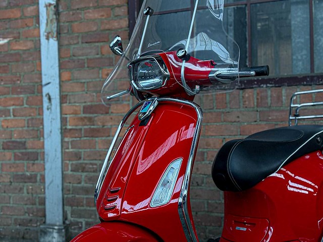 Piaggio vespa sprint 4t 2015, f-581-zf scooter - afbeelding 22 van  26