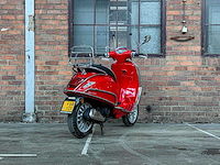 Piaggio vespa sprint 4t 2015, f-581-zf scooter - afbeelding 13 van  20