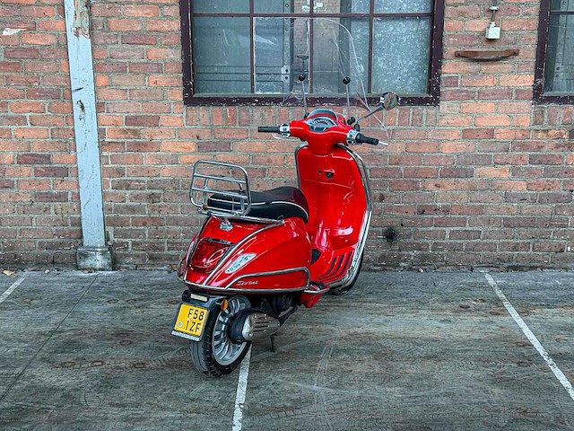 Piaggio vespa sprint 4t 2015, f-581-zf scooter - afbeelding 14 van  20