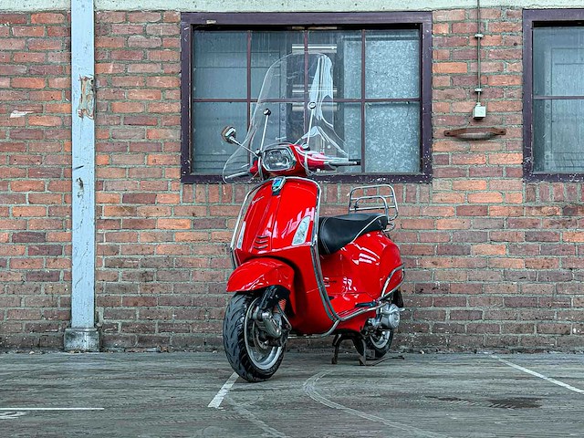 Piaggio vespa sprint 4t 2015, f-581-zf scooter - afbeelding 21 van  26