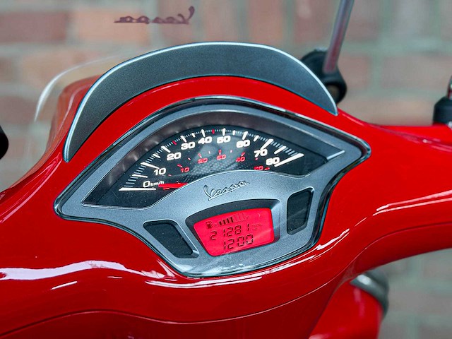 Piaggio vespa sprint 4t 2015, f-581-zf scooter - afbeelding 5 van  20