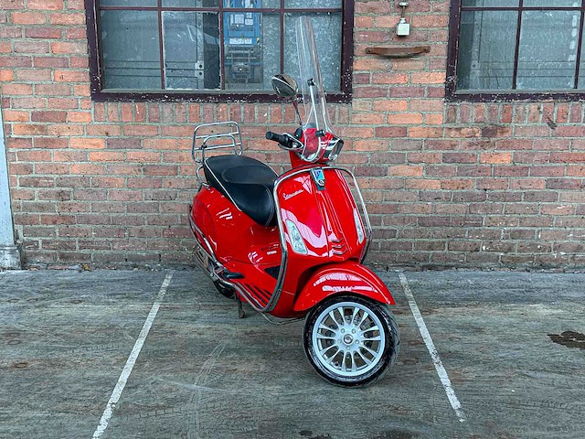 Piaggio vespa sprint 4t 2015, f-581-zf scooter - afbeelding 19 van  20