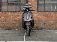 Piaggio vespa sprint 4t 2015 scooter, dbl-64-h - afbeelding 15 van  18