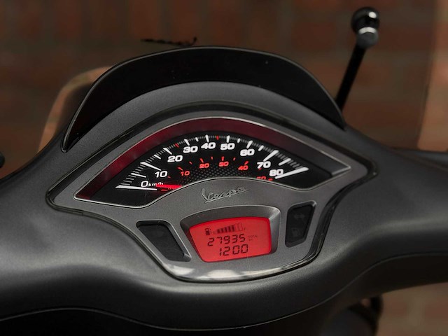 Piaggio vespa sprint 4t 2015 scooter, dbl-64-h - afbeelding 14 van  18
