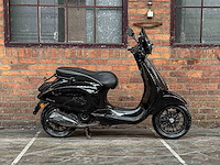 Piaggio vespa sprint 4t custom 2014, f-443-vl scooter - afbeelding 17 van  18