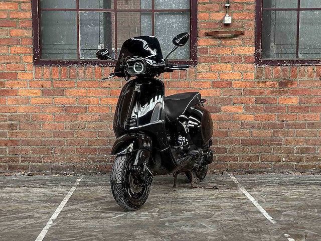 Piaggio vespa sprint 4t custom 2014, f-443-vl scooter - afbeelding 11 van  18