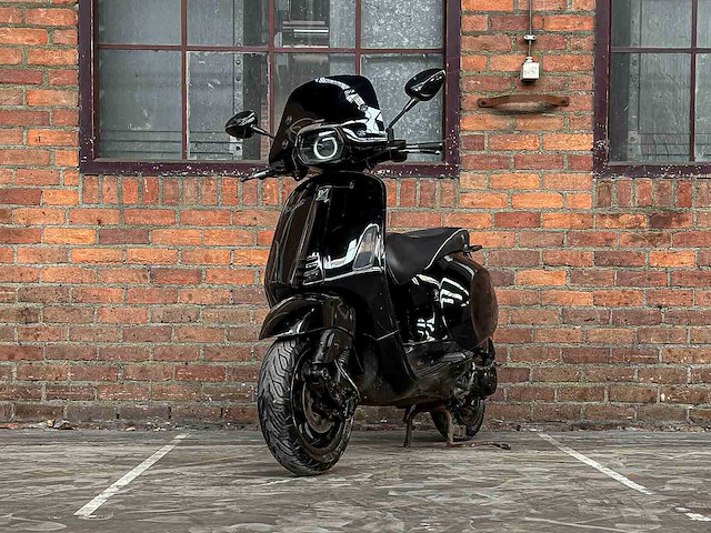 Piaggio vespa sprint 4t custom 2014, f-443-vl scooter - afbeelding 12 van  18