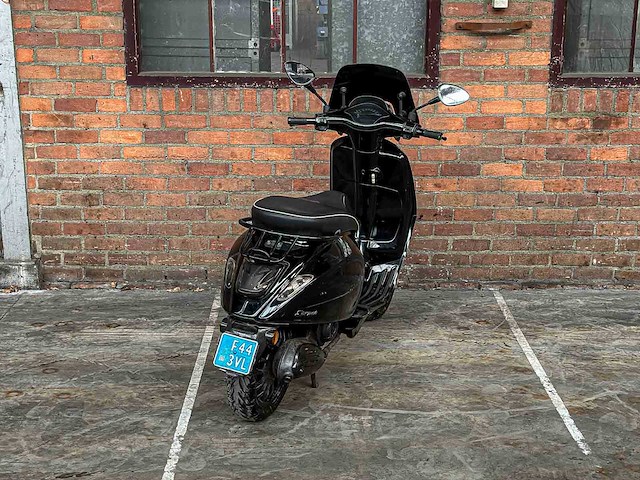 Piaggio vespa sprint 4t custom 2014, f-443-vl scooter - afbeelding 1 van  17