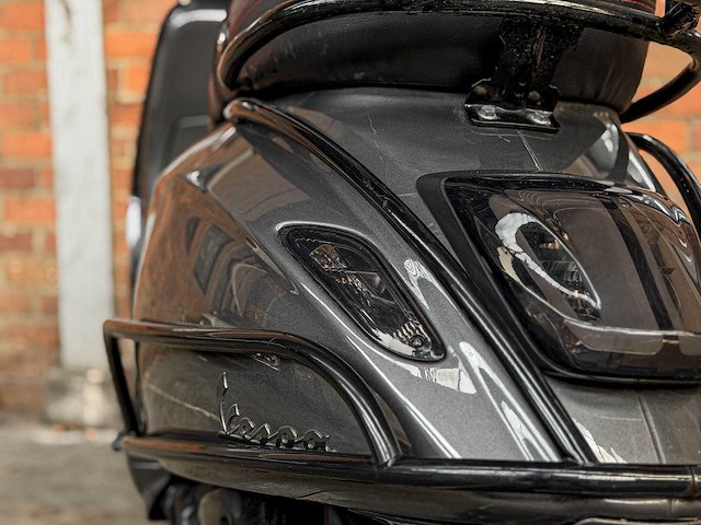 Piaggio vespa sprint 4t (custom) 2016, dgx-82-b scooter - afbeelding 7 van  25