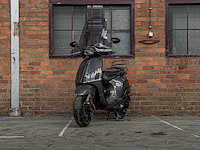 Piaggio vespa sprint 4t (custom) 2016, dgx-82-b scooter - afbeelding 1 van  25