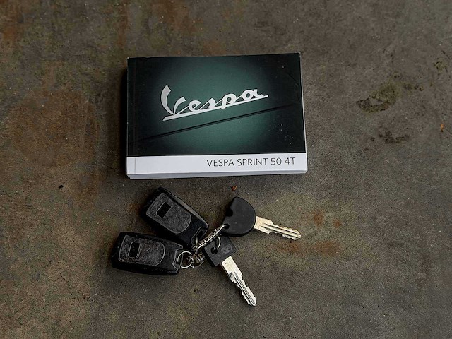 Piaggio vespa sprint 4t (custom) 2016, dgx-82-b scooter - afbeelding 16 van  25