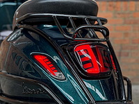 Piaggio vespa sprint 4t sport 80cc (custom) -akrapovic- 2014 scooter, f-277-zh - afbeelding 17 van  24