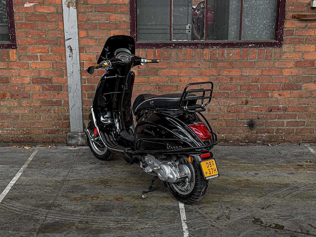 Piaggio vespa sprint 4t sport scooter, dbf-37-h - afbeelding 11 van  16