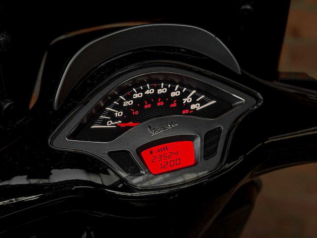 Piaggio vespa sprint 4t sport scooter, dbf-37-h - afbeelding 1 van  8