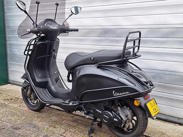 Piaggio vespa sprint notte 45 km bromscooter 4takt - afbeelding 3 van  8