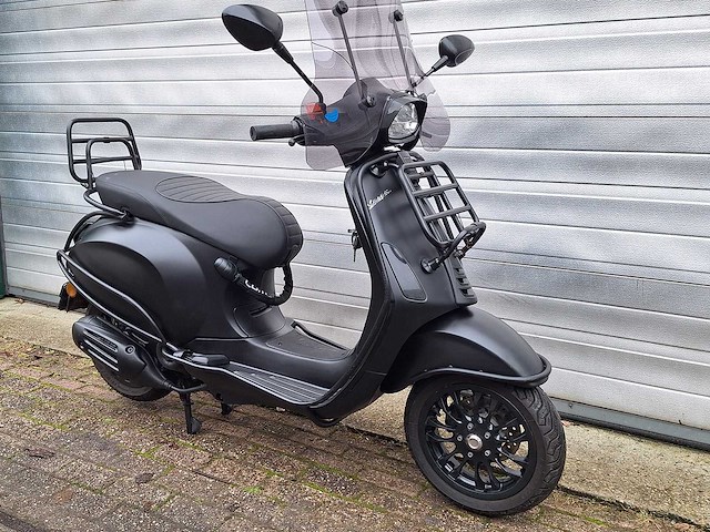 Piaggio vespa sprint notte 45 km bromscooter 4takt - afbeelding 7 van  8