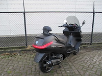 Piaggio x evo 125 - motorscooter - motorfiets - afbeelding 9 van  11