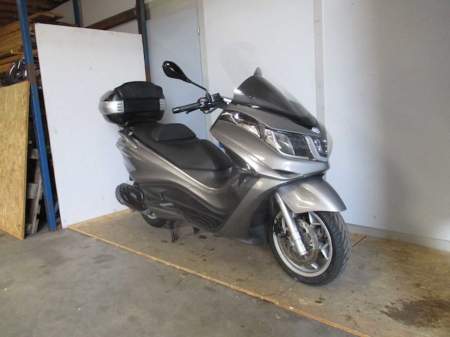 Piaggio x10 350 - motorscooter - abs/asr - motorcycle - afbeelding 7 van  11