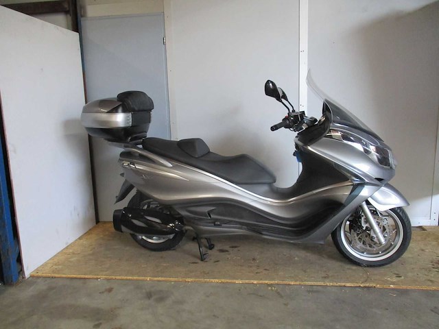 Piaggio x10 350 - motorscooter - abs/asr - motorcycle - afbeelding 8 van  11