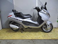 Piaggio x8 - motorscooter - 250ie - motorfiets - afbeelding 8 van  11