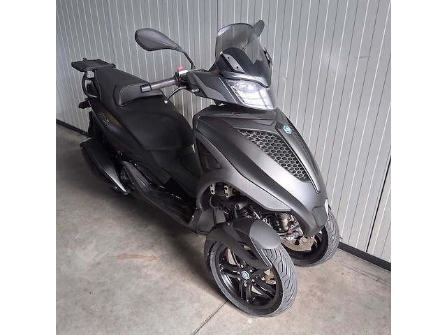Piaggio yourban 300 lt mp3 motorcycle - afbeelding 8 van  10
