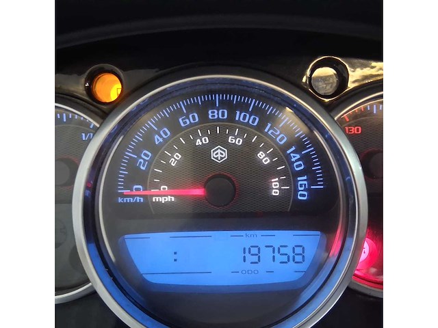 Piaggio yourban 300 lt mp3 motorcycle - afbeelding 10 van  10