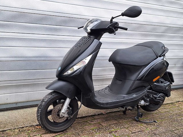 Piaggio zip 25 km snorscooter 4takt - afbeelding 2 van  8