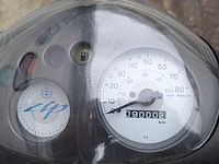 Piaggio zip 25 km snorscooter 4takt - afbeelding 4 van  8