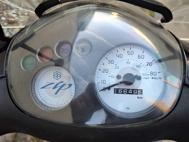 Piaggio zip 25km snorscooter 4-takt - afbeelding 7 van  7