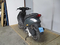 Piaggio zip 4 t alleen voor onderdelen! - snorscooter - scooter - afbeelding 2 van  11