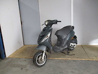 Piaggio zip 4 t alleen voor onderdelen! - snorscooter - scooter - afbeelding 4 van  11